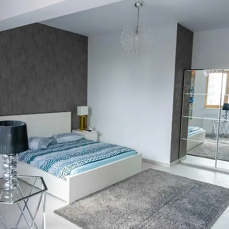 Twinblacksea Apartment Mamaia